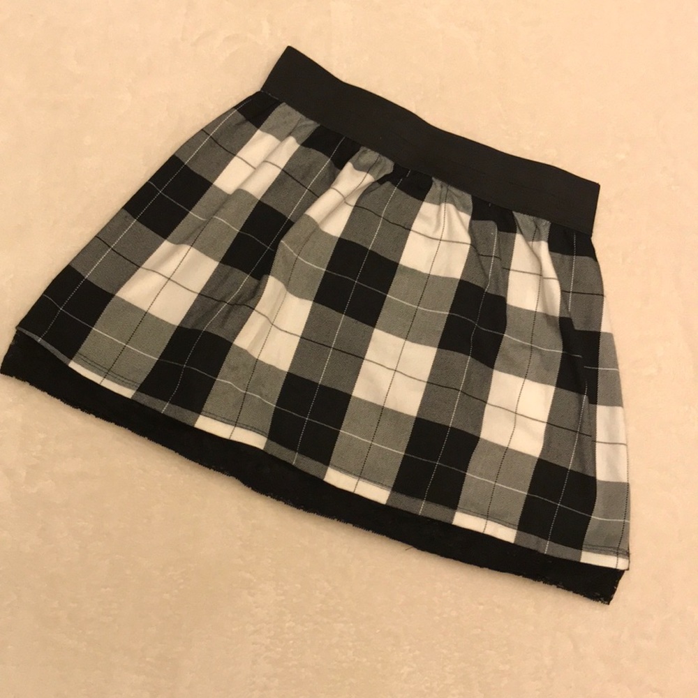 French Atmosphere Plaid Skirt with Lace Edging